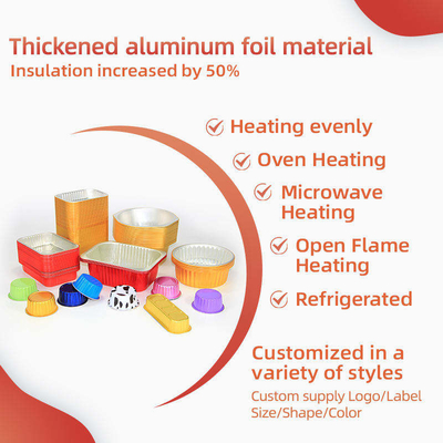 La bandeja disponible del papel de aluminio con la tapa plástica se lleva los envases de empaquetado del almacenamiento de la comida